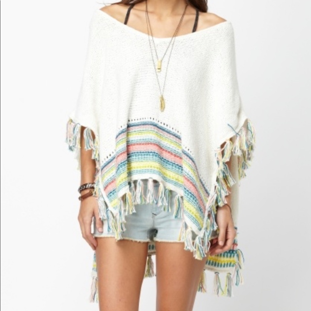 NWOT Roxy Knit Fringe Rainbow poncho